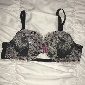 Victoria’s Secret Dream Angels Demi bra. 36 B.